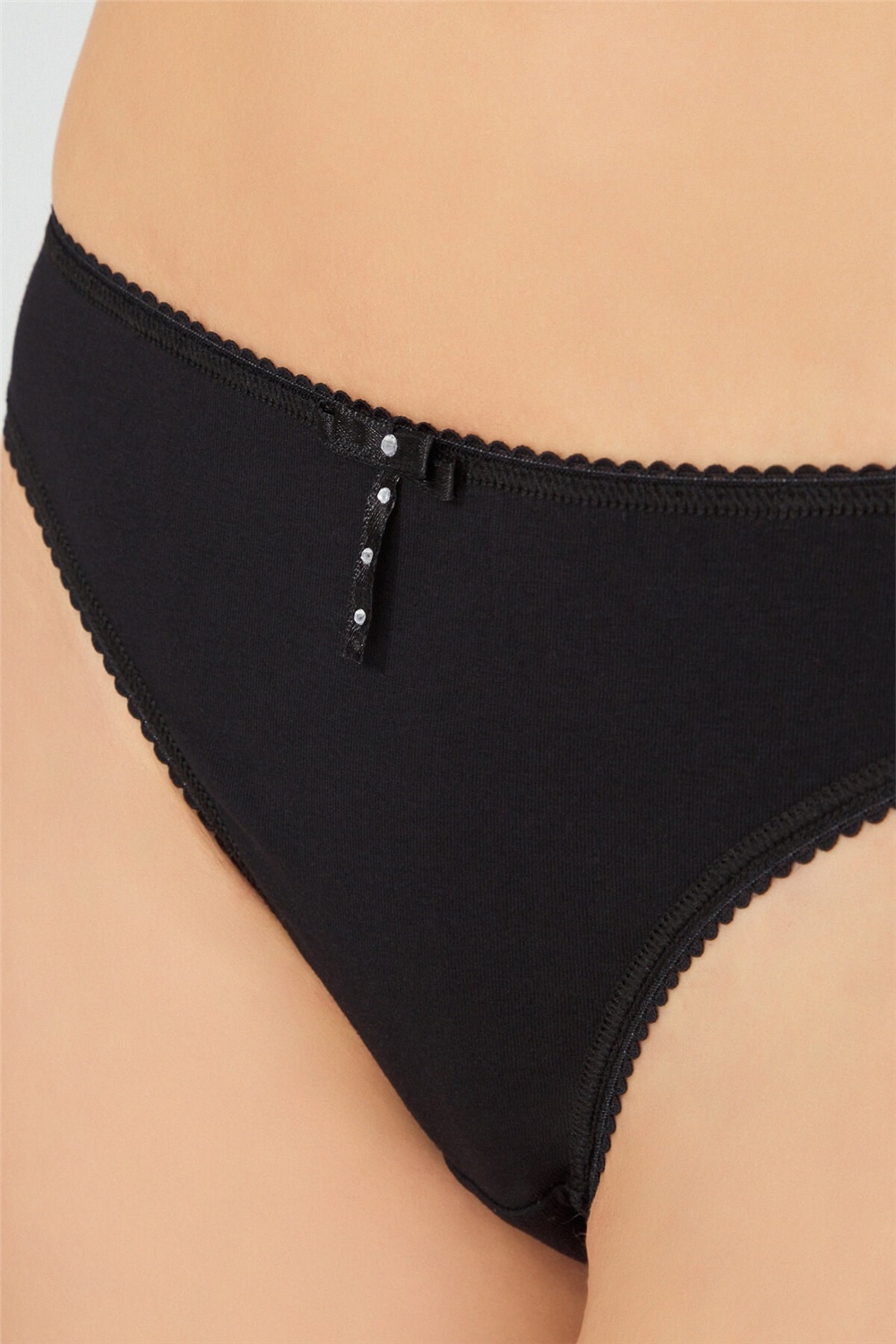 cotton-brazilian-women-panty-lace-back-ch4902-black-1-4