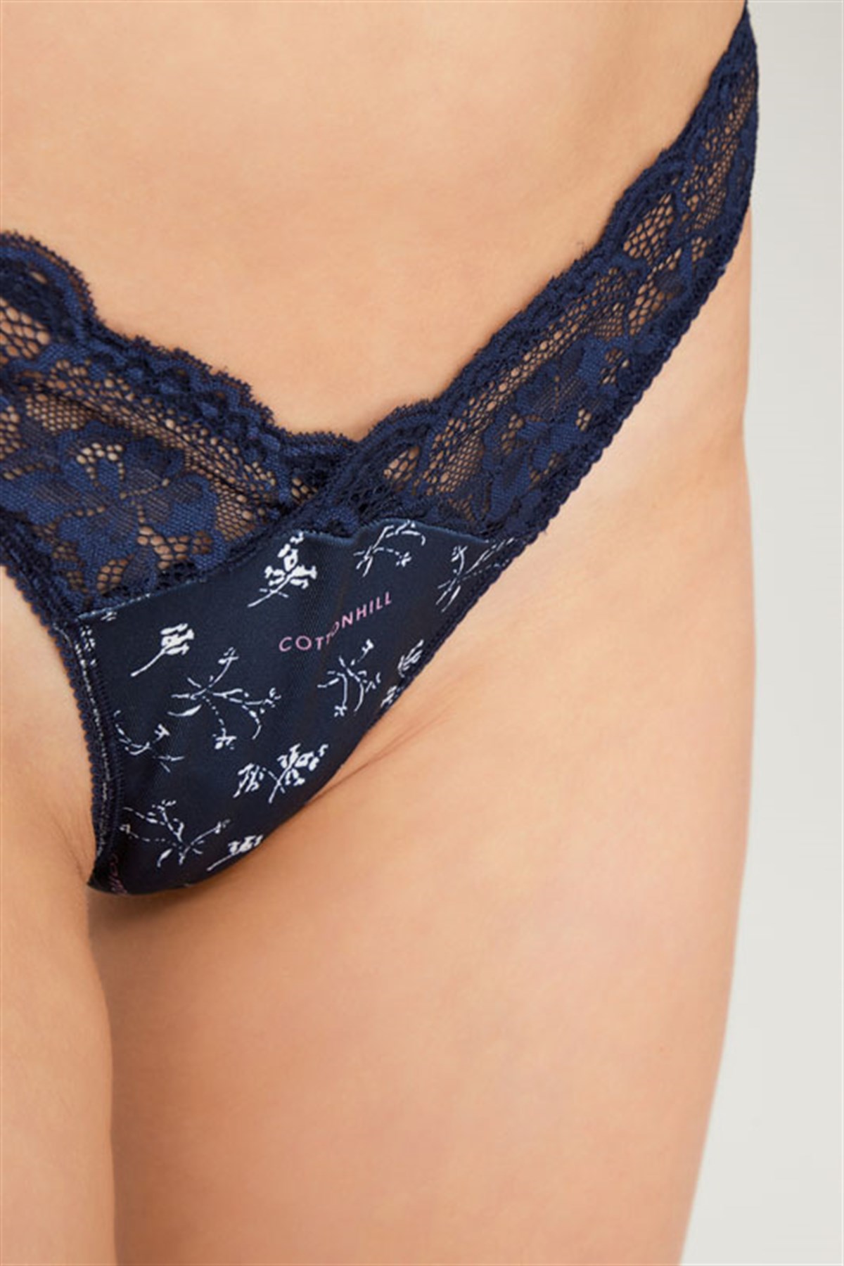 navy-blue-patterned-lace-detailed-laser-cut-women-thong-ch6081-dsn-19-1-2